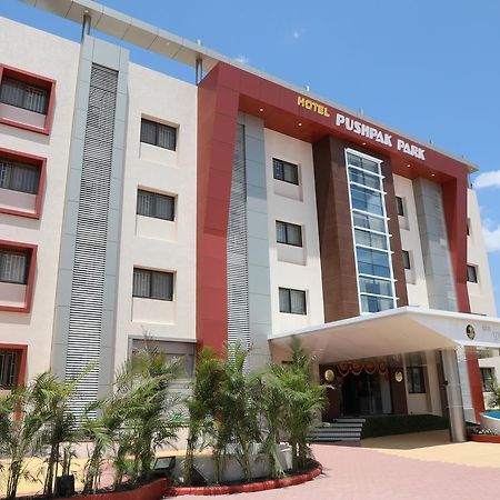 Hotel Pushpak Park Osmanabad Εξωτερικό φωτογραφία