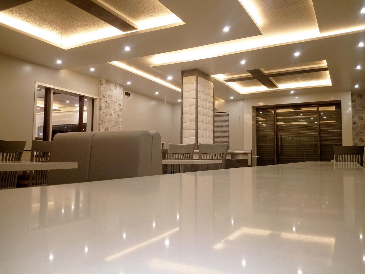 Hotel Pushpak Park Osmanabad Εξωτερικό φωτογραφία